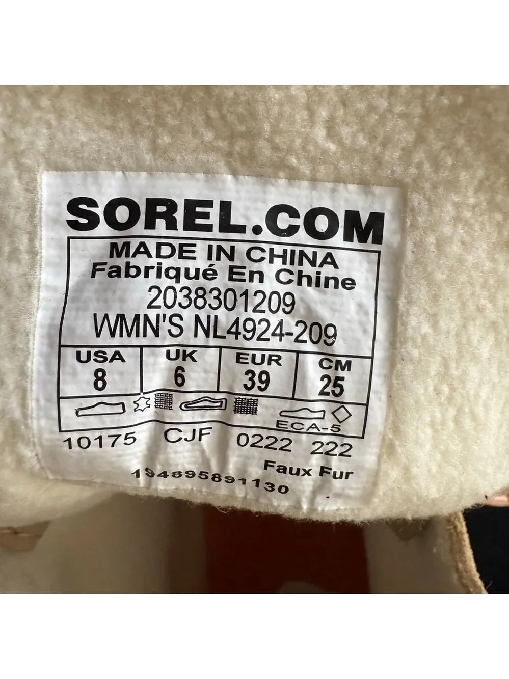 NWT Sorel Elvie cozy lace up Ankle boot waterproof tan suede sherpa booties sz 8
